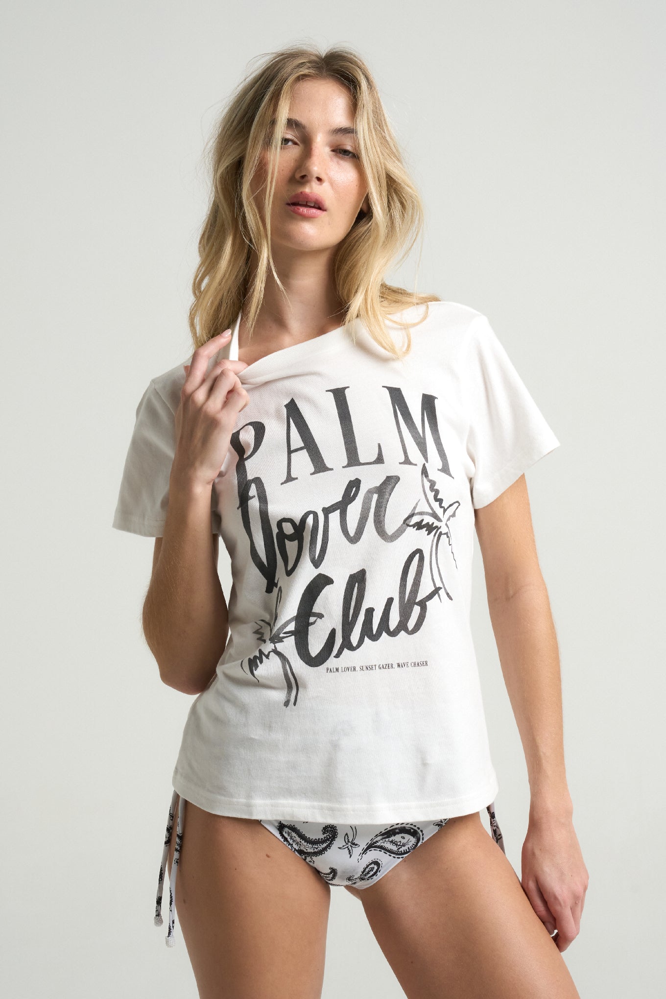 Palm Black Graphic Tee - shopsigal