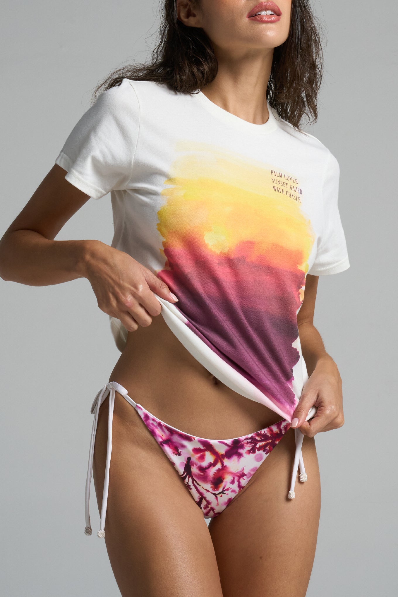 Graphic Tee: Sunset-White - shopsigal