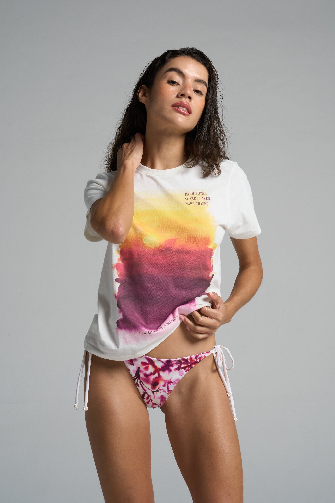 Graphic Tee: Sunset-White - shopsigal