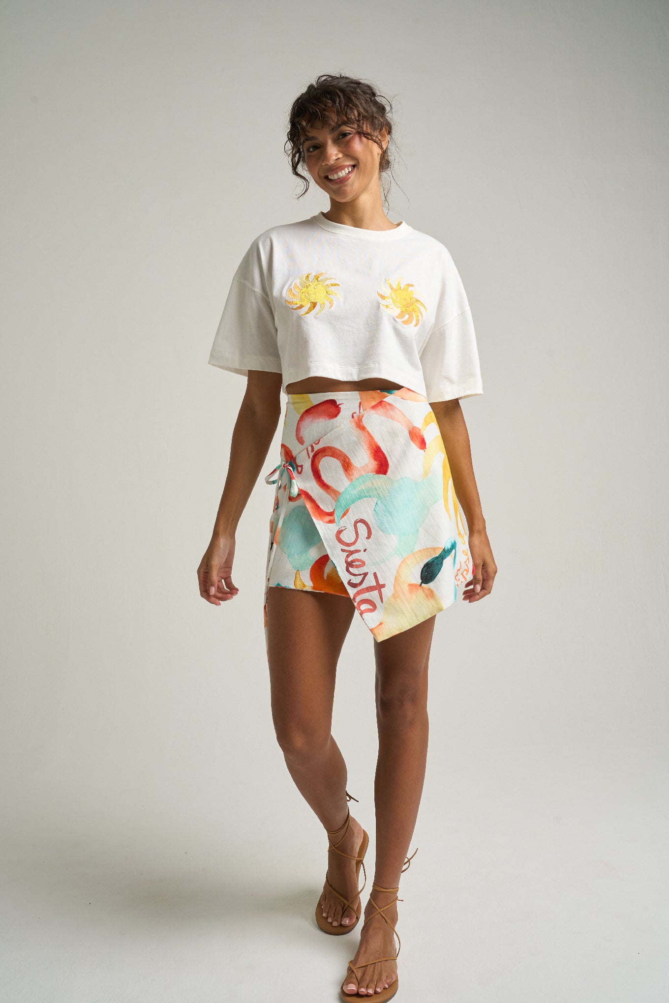 Crop Graphic Tee: Sol - shopsigal