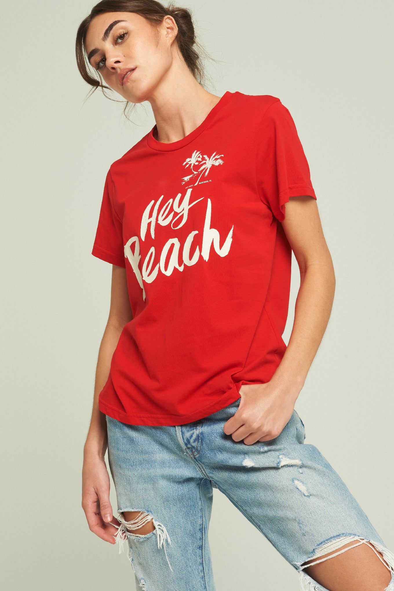 Hey Beach Red Tee - shopsigal