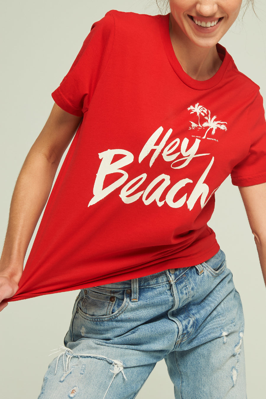 Hey Beach Red Tee - shopsigal